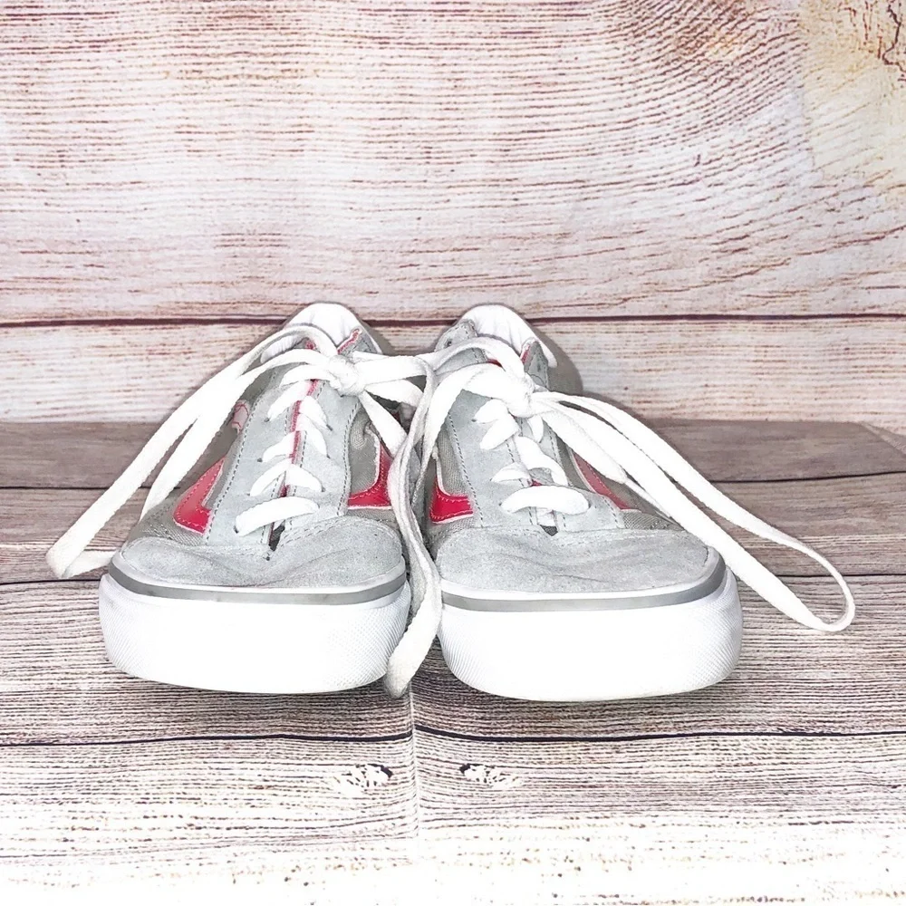 Vans Pink/Gray Old Skool Lace Up Low Top Sneakers Size 5